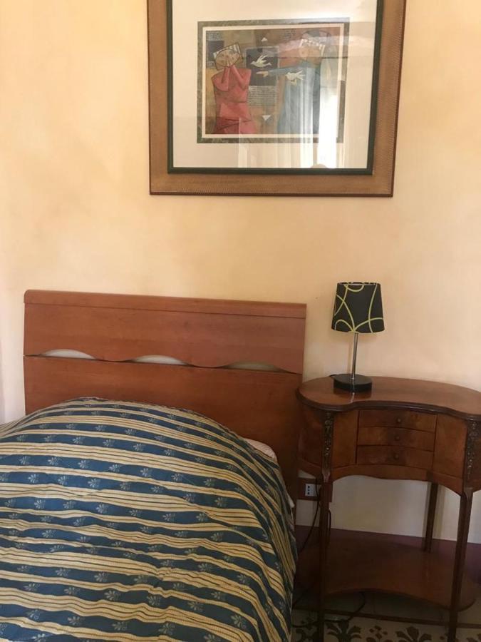 Boccherini'S Home Ad Un Passo Dal Duomo Di Lucca Bagian luar foto