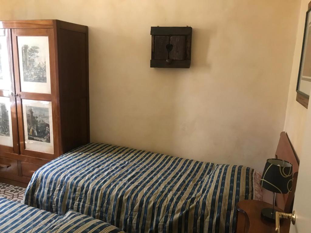 Boccherini'S Home Ad Un Passo Dal Duomo Di Lucca Bagian luar foto